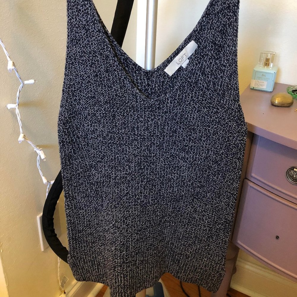 LOFT Sleeveless Top